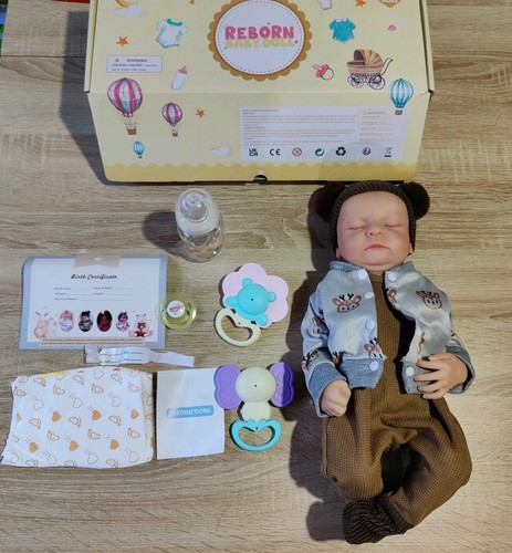 Lifelike reborn baby - reborn,